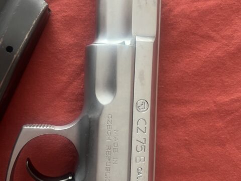 Satılık TABANCA – CZ 75 – 9mm (9x19mm) – Taşıma Ruhsatlı – Ankara – İlan 13615 – Görsel 13617