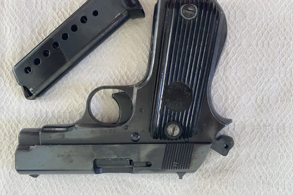 Satılık TABANCA – Unique Model 17 – 7.65mm (.32 ACP) – Bulundurma Ruhsatlı – Ankara – İlan 13422 – Görsel 13424