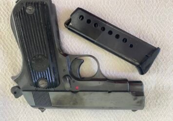 Satılık TABANCA – Unique Model 17 – 7.65mm (.32 ACP) – Bulundurma Ruhsatlı – Ankara – İlan 13422 – Görsel 13423