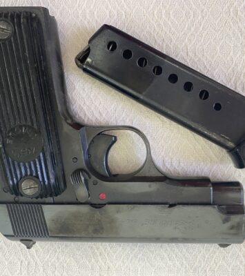 Satılık TABANCA – Unique Model 17 – 7.65mm (.32 ACP) – Bulundurma Ruhsatlı – Ankara – İlan 13422 – Görsel 13423