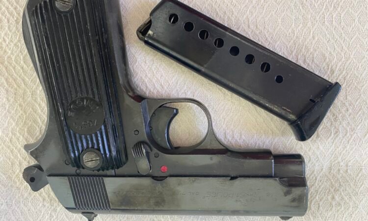 Satılık TABANCA – Unique Model 17 – 7.65mm (.32 ACP) – Bulundurma Ruhsatlı – Ankara – İlan 13422 – Görsel 13423