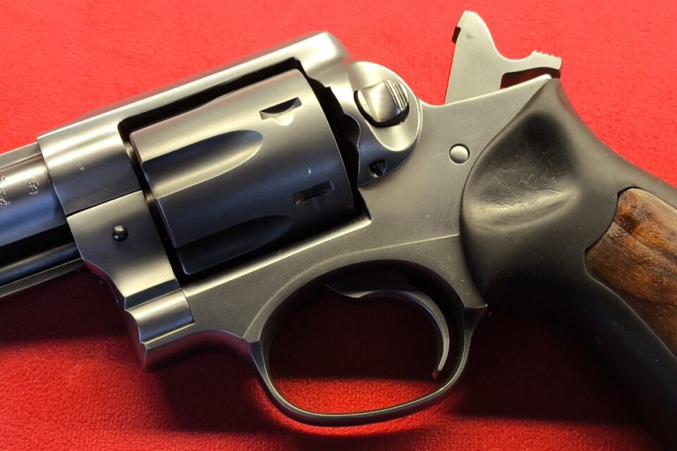 Satılık TABANCA – Ruger GP100 – 357 Magnum – Taşıma Ruhsatlı – Antalya – İlan 7444 – Görsel 14571