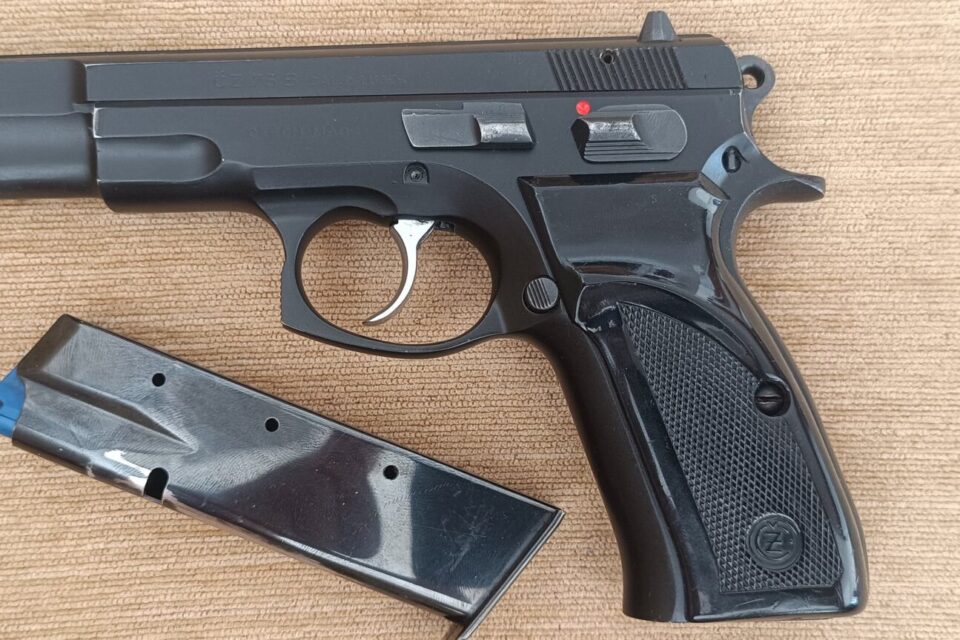 Satılık TABANCA – CZ 75 – 9mm (9x19mm) – Bulundurma Ruhsatlı – Ankara – İlan 13862 – Görsel 13865