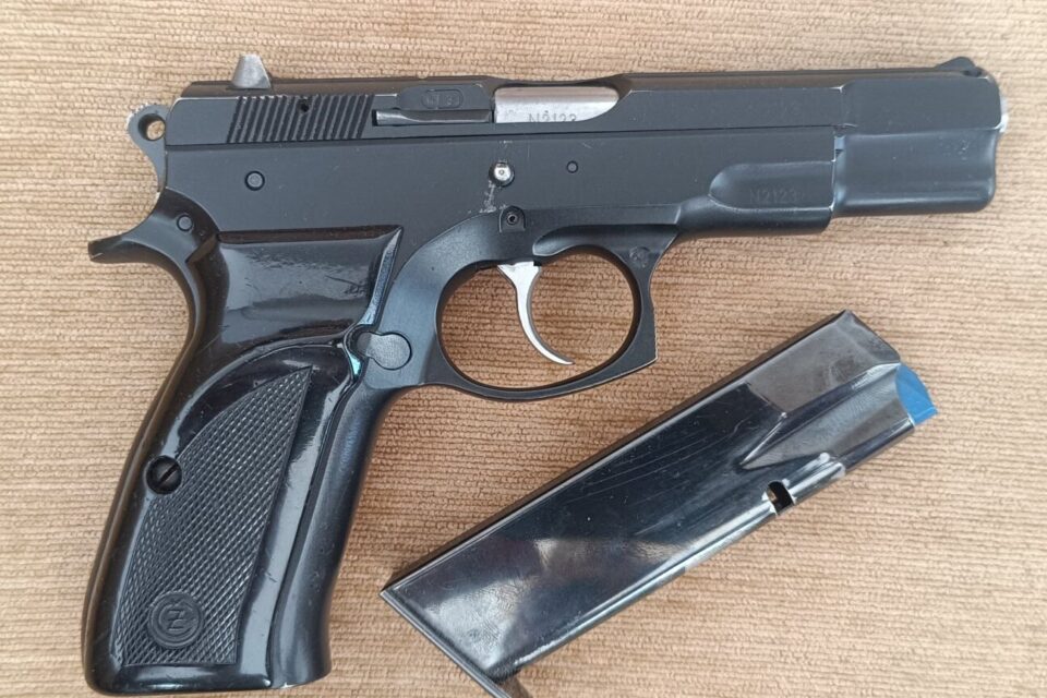 Satılık TABANCA – CZ 75 – 9mm (9x19mm) – Bulundurma Ruhsatlı – Ankara – İlan 13862 – Görsel 13863