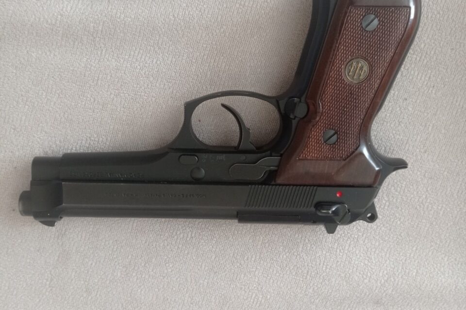 Satılık TABANCA – Beretta 92 – 9mm (9x19mm) – Bulundurma Ruhsatlı – Sakarya – İlan 14284 – Görsel 14288