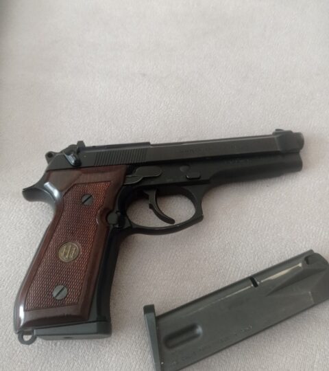 Satılık TABANCA – Beretta 92 – 9mm (9x19mm) – Bulundurma Ruhsatlı – Sakarya – İlan 14284 – Görsel 14285