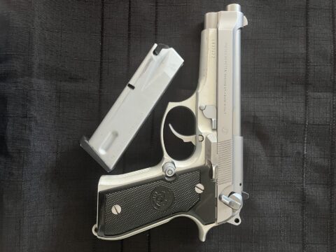 Satılık TABANCA – Beretta 92 – 9mm (9x19mm) – Taşıma Ruhsatlı – İstanbul – İlan 14296 – Görsel 14298