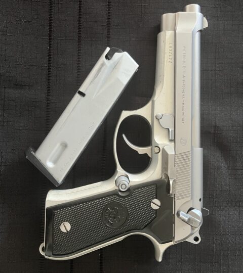 Satılık TABANCA – Beretta 92 – 9mm (9x19mm) – Taşıma Ruhsatlı – İstanbul – İlan 14296 – Görsel 14298