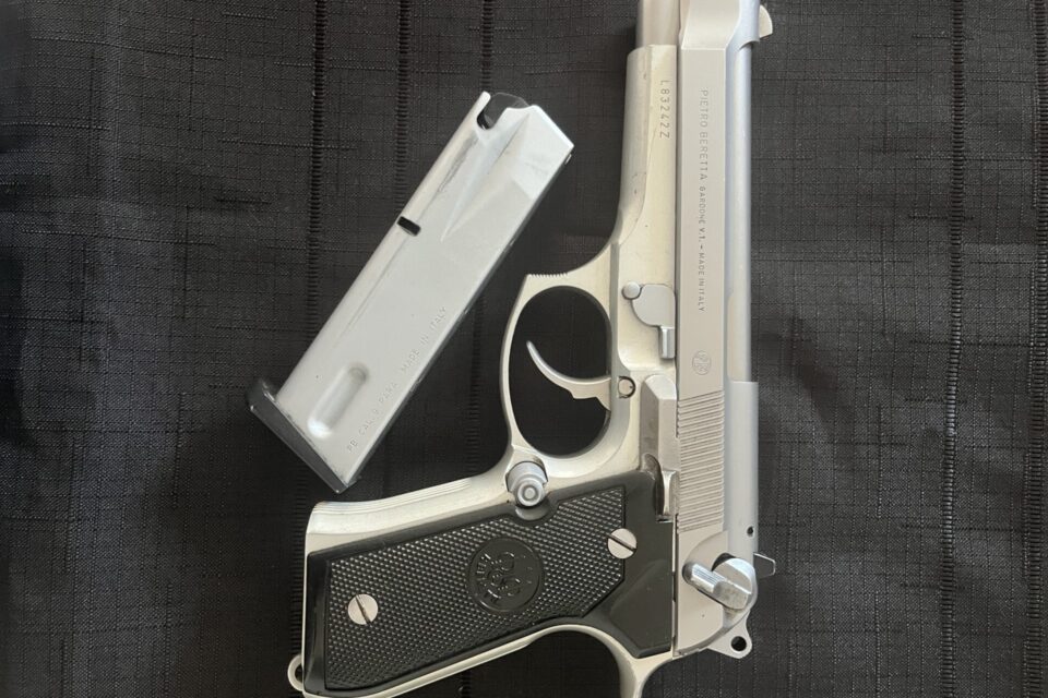 Satılık TABANCA – Beretta 92 – 9mm (9x19mm) – Taşıma Ruhsatlı – İstanbul – İlan 14296 – Görsel 14298