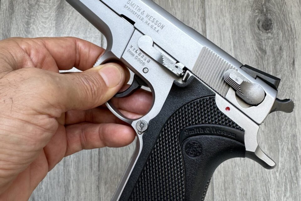 Satılık TABANCA – Smith & Wesson 5906 – 9mm (9x19mm) – Bulundurma Ruhsatlı – Ankara – İlan 13924 – Görsel 13929