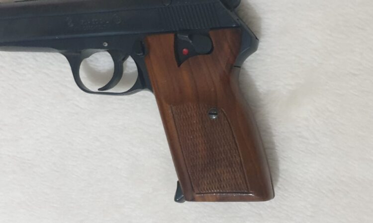 Satılık TABANCA – CZ 50 (Vzor) – 7.65mm (.32 ACP) – Taşıma Ruhsatlı – Konya – İlan 14559 – Görsel 14565