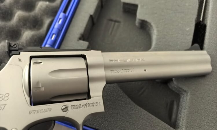 Satılık TABANCA – Sarsılmaz SR 38 – 6.35mm (.25 ACP) – Bulundurma Ruhsatlı – Kütahya – İlan 13713 – Görsel 13714