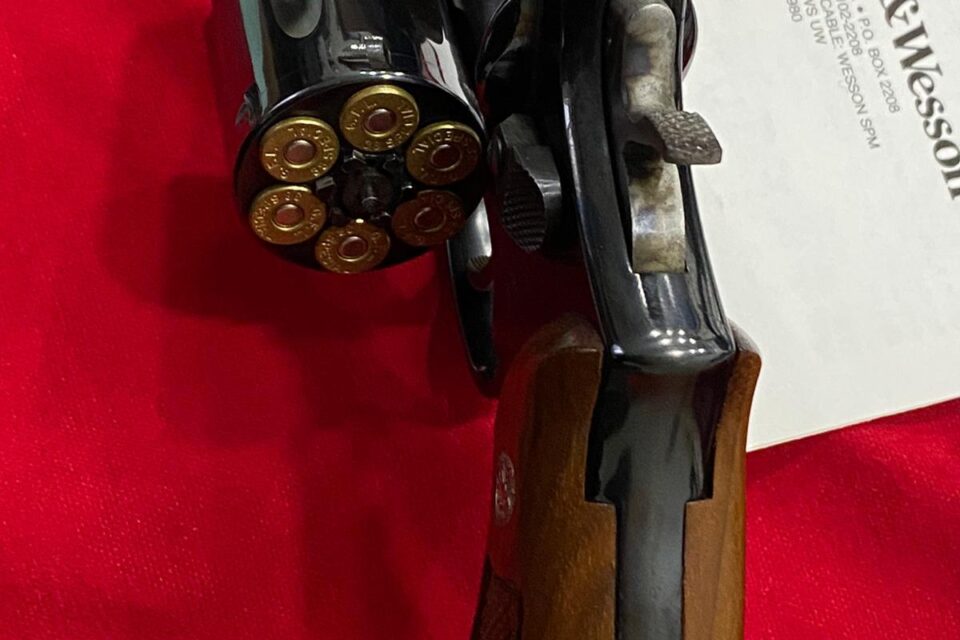 Satılık TABANCA – Smith & Wesson Model 10 – 38 Special – Bulundurma Ruhsatlı – İstanbul – İlan 13719 – Görsel 13720