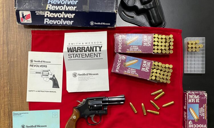 Satılık TABANCA – Smith & Wesson Model 10 – 38 Special – Bulundurma Ruhsatlı – İstanbul – İlan 13719 – Görsel 13725