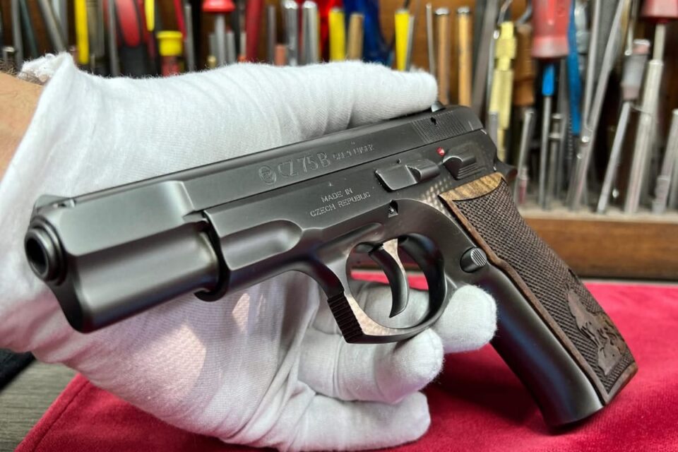 Satılık TABANCA – CZ 75 – 9mm (9x19mm) – Taşıma Ruhsatlı – Tekirdağ – İlan 15767 – Görsel 15769