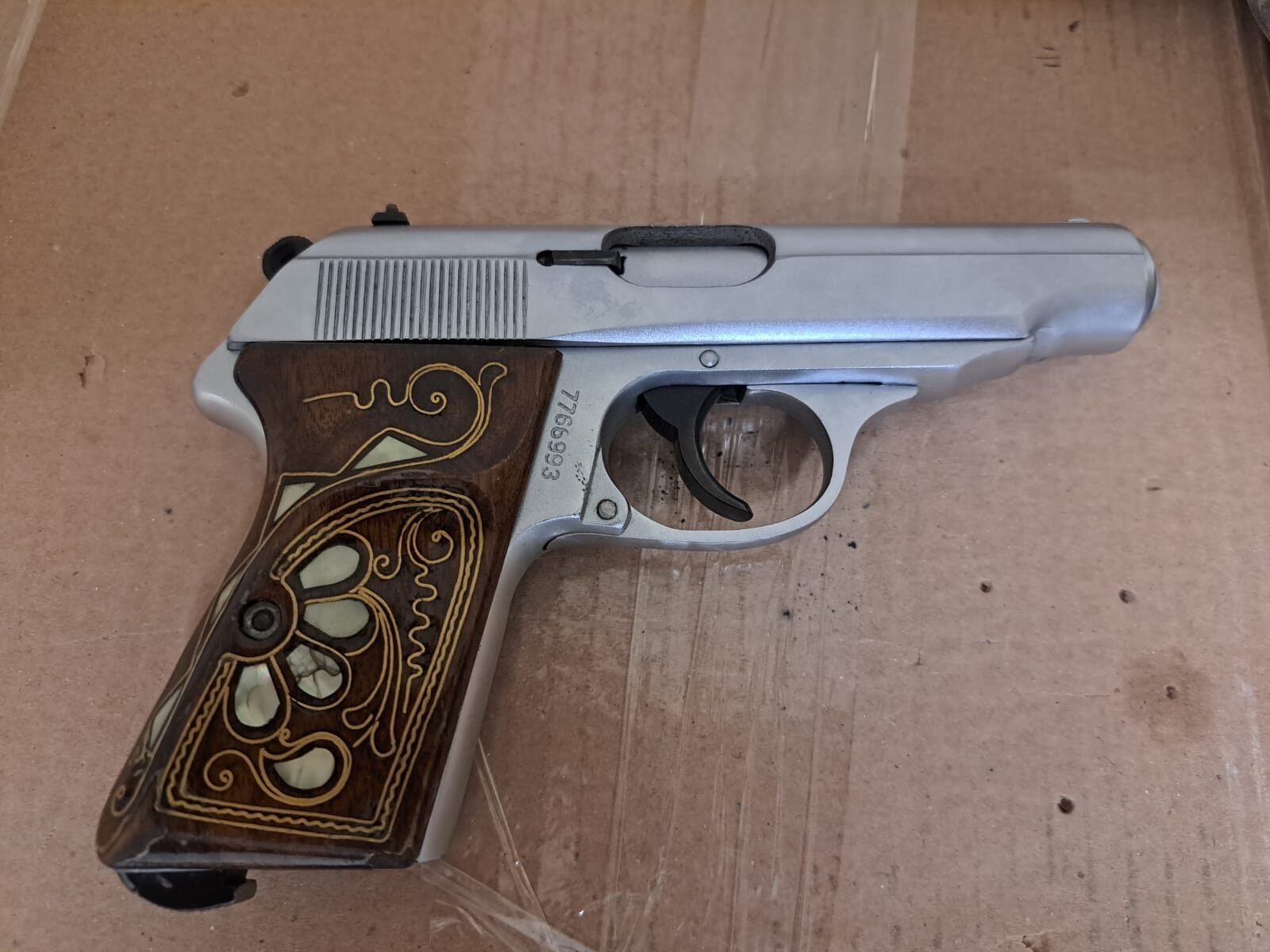 Satılık TABANCA – Kırıkkale – 9mm Browning Long – Taşıma Ruhsatlı – Adana – İlan 15858 – Görsel 15859