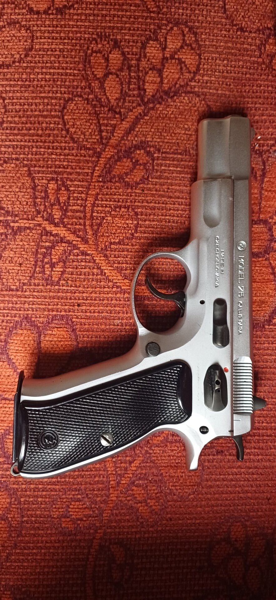 CZ 75 | Silah ilanı # 10 Satılık TABANCA – CZ 75 – 9mm (9x19mm) – Bulundurma Ruhsatlı – Rize – İlan 15236 – Görsel 15238