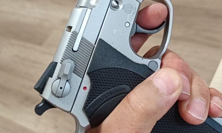 Satılık TABANCA – Smith & Wesson 5906 – 9mm (9x19mm) – Taşıma Ruhsatlı – Yalova – İlan 15723 – Görsel 15728