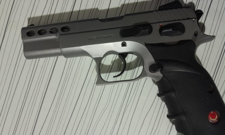 Satılık TABANCA – Sarsılmaz P8 – 9mm (9x19mm) – Bulundurma Ruhsatlı – Ankara – İlan 14789 – Görsel 14792