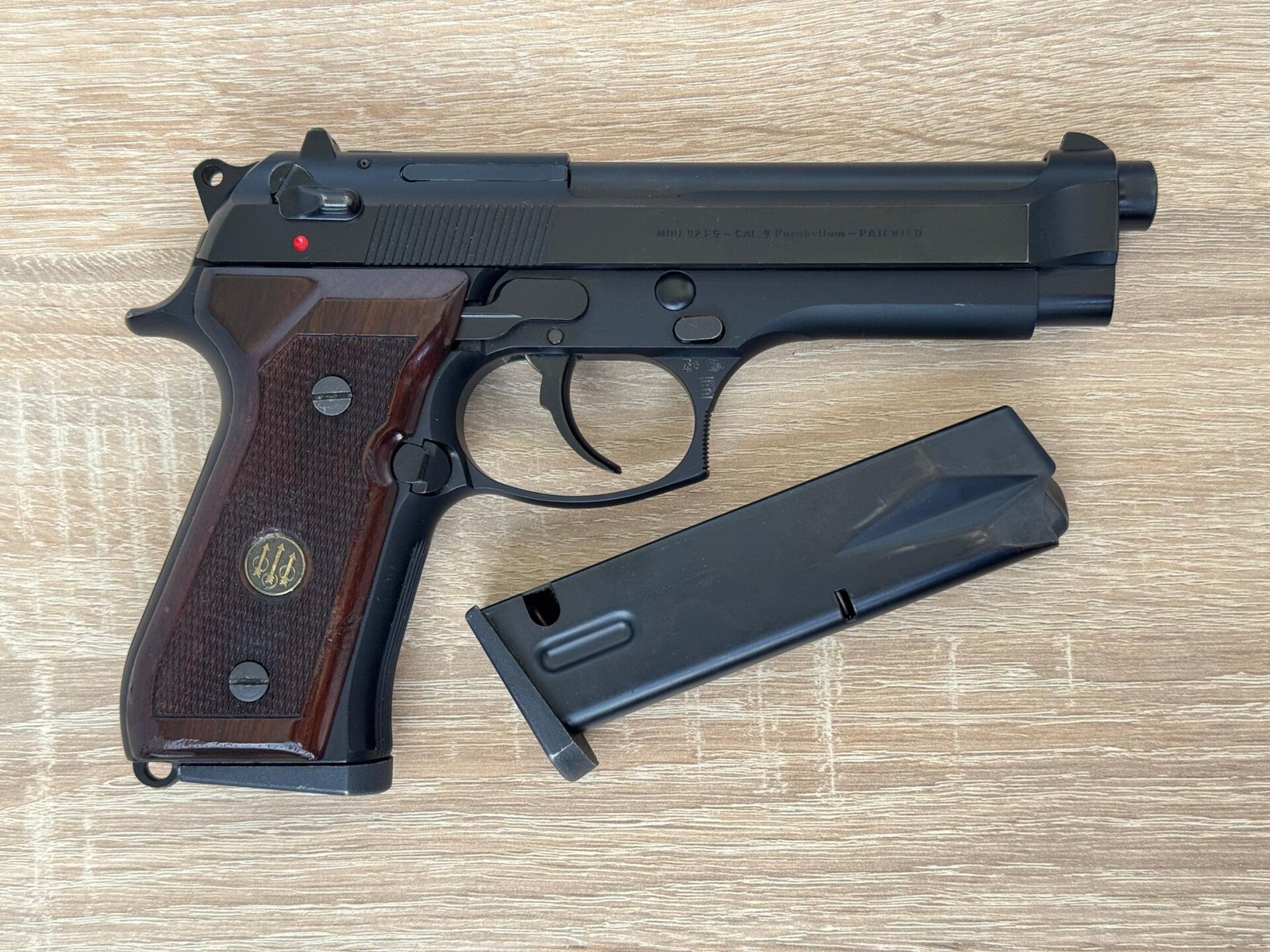 Satılık TABANCA – Beretta 92 – 9mm (9x19mm) – Bulundurma Ruhsatlı – Samsun – İlan 16360 – Görsel 16362