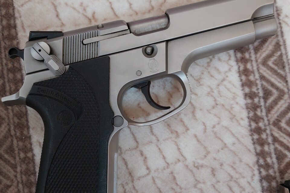 Satılık TABANCA – Smith & Wesson 5906 – 9mm (9x19mm) – Bulundurma Ruhsatlı – Denizli – İlan 14826 – Görsel 14829