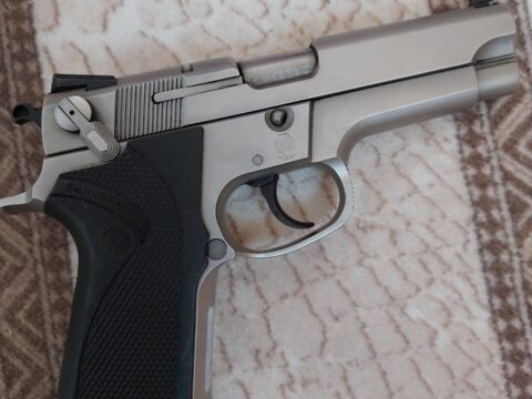 Satılık TABANCA – Smith & Wesson 5906 – 9mm (9x19mm) – Bulundurma Ruhsatlı – Denizli – İlan 14826 – Görsel 14828
