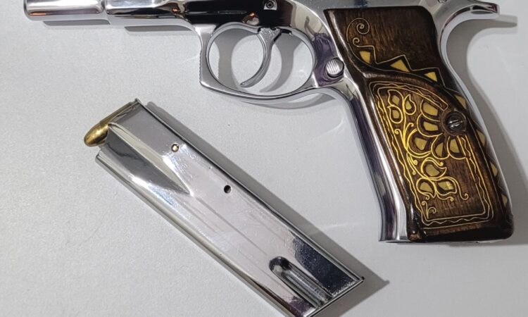 Satılık TABANCA – CZ 75 – 9mm (9x19mm) – Taşıma Ruhsatlı – Samsun – İlan 15246 – Görsel 15250