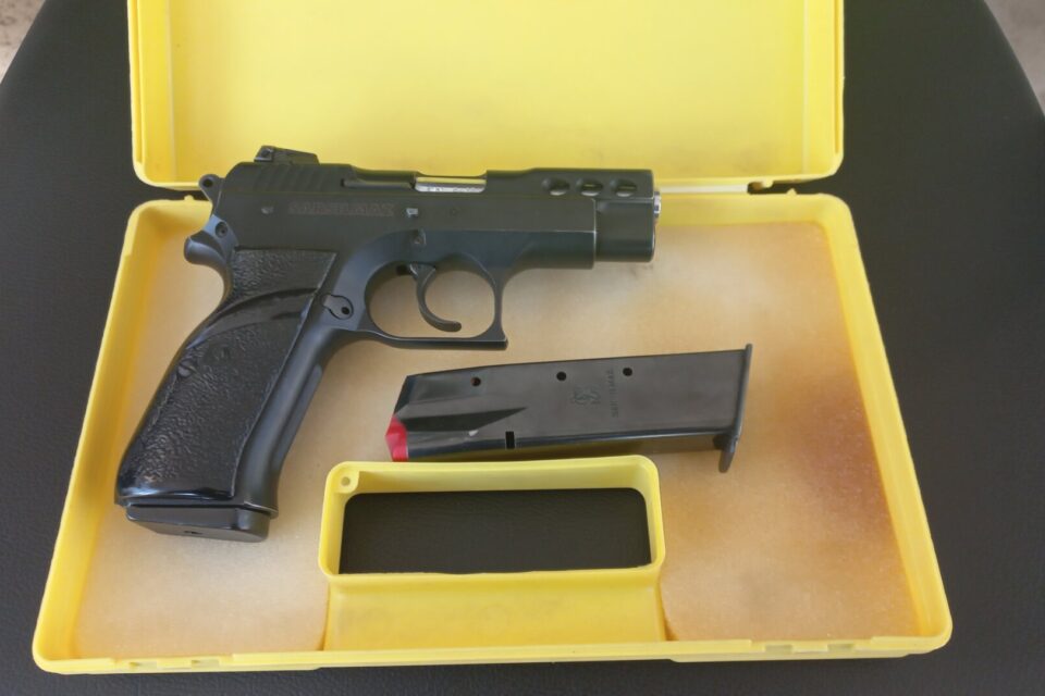 Satılık TABANCA – Sarsılmaz Kama – 9mm (9x19mm) – Taşıma Ruhsatlı – Niğde – İlan 15315 – Görsel 15319