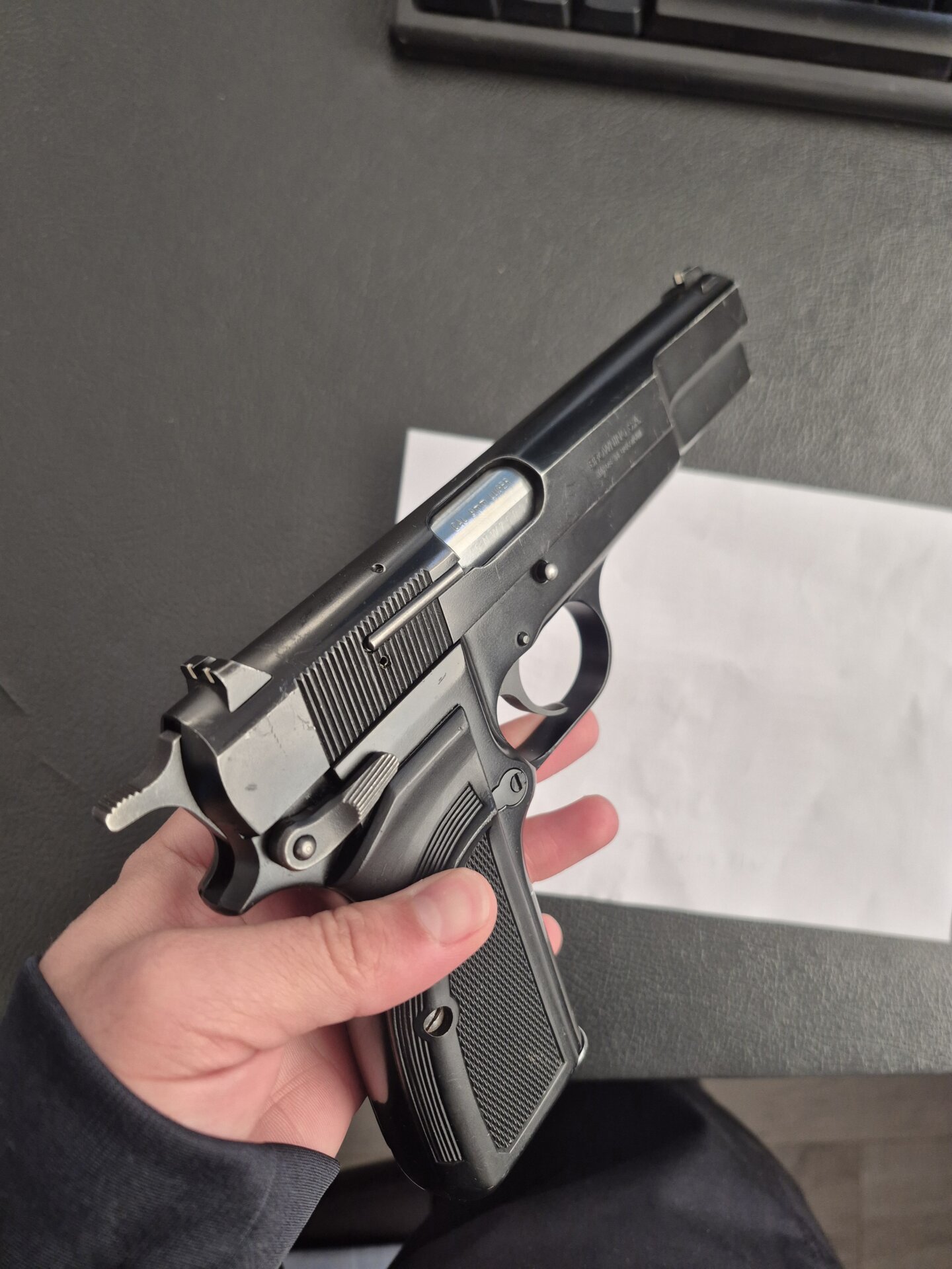 Satılık TABANCA – Browning HP (14'lü) – 9mm (9x19mm) – Taşıma Ruhsatlı – Ankara – İlan 15385 – Görsel 15386