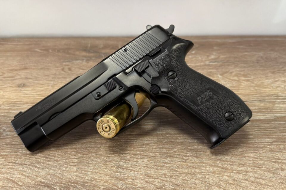 Satılık TABANCA – Sig Sauer P226 – 9mm (9x19mm) – Taşıma Ruhsatlı – Ankara – İlan 14968 – Görsel 14969