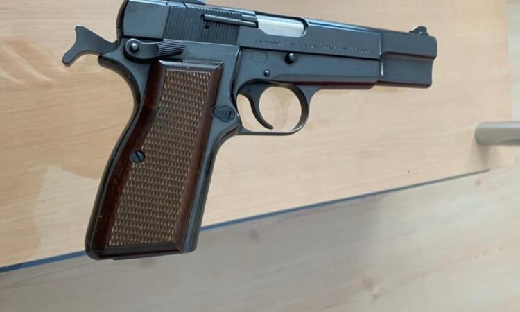 Satılık TABANCA – Browning HP (14'lü) – 9mm (9x19mm) – Bulundurma Ruhsatlı – İstanbul – İlan 16684 – Görsel 16685