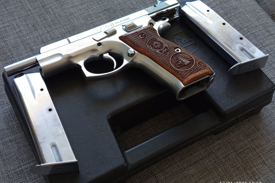 Satılık TABANCA – CZ 75 – 9mm (9x19mm) – Taşıma Ruhsatlı – Kocaeli – İlan 14625 – Görsel 14627