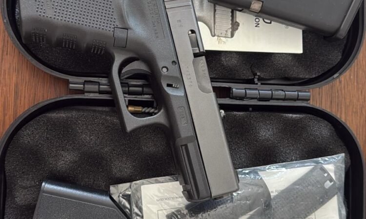 Satılık TABANCA – Glock 19 – 9mm (9x19mm) – Taşıma Ruhsatlı – Sakarya – İlan 14761 – Görsel 14763