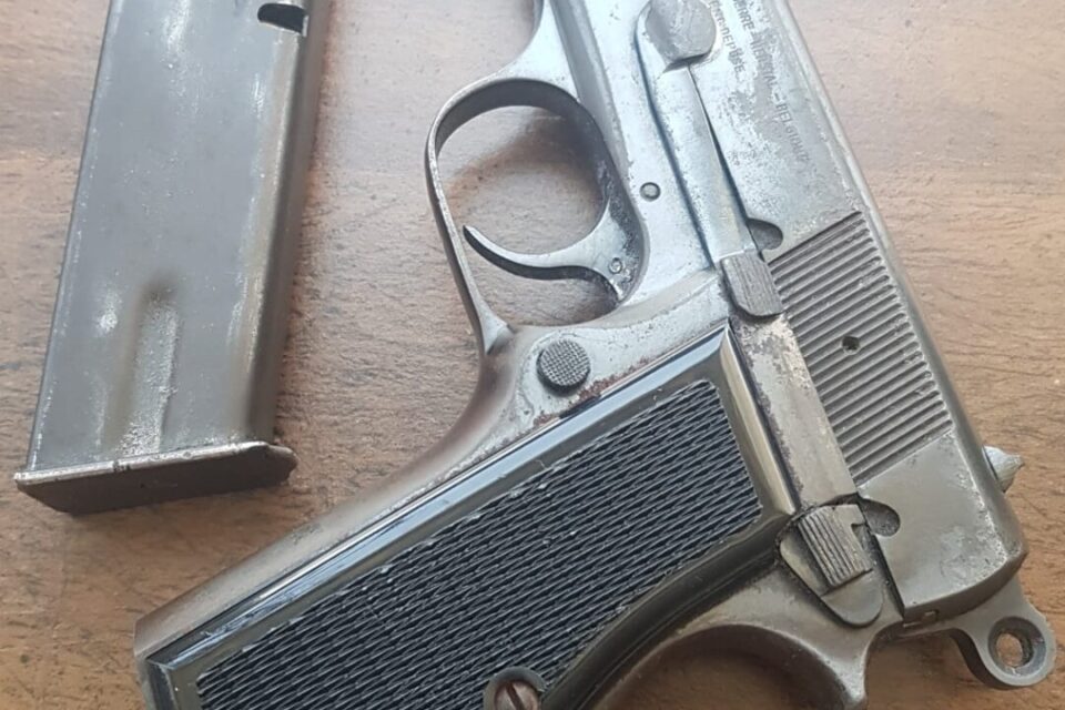 Satılık TABANCA – Browning HP (14'lü) – 9mm (9x19mm) – Taşıma Ruhsatlı – Manisa – İlan 15971 – Görsel 15973