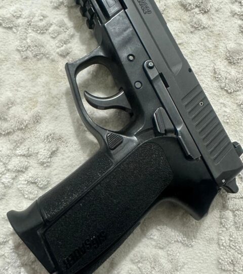Satılık TABANCA – Sig Sauer SP2022 – 9mm Browning Long – Taşıma Ruhsatlı – Antalya – İlan 15399 – Görsel 15400