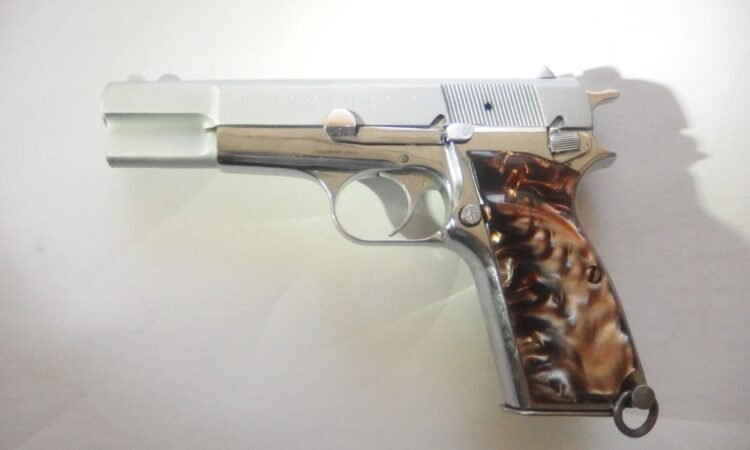 Satılık TABANCA – Browning HP (14'lü) – 9mm (9x19mm) – Taşıma Ruhsatlı – Bursa – İlan 15664 – Görsel 15665