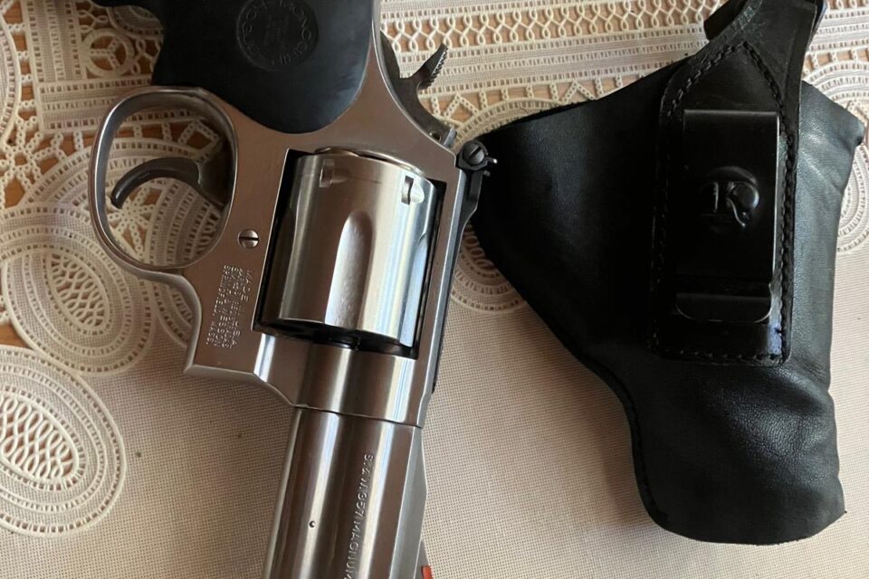 Satılık TABANCA – Smith & Wesson Model 586 – 357 Magnum – Bulundurma Ruhsatlı – Kırklareli – İlan 16562 – Görsel 16565