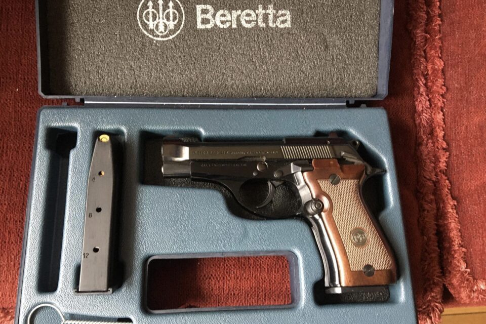 Satılık TABANCA – Beretta 81 – 7.65mm (.32 ACP) – Taşıma Ruhsatlı – İstanbul – İlan 15467 – Görsel 15470