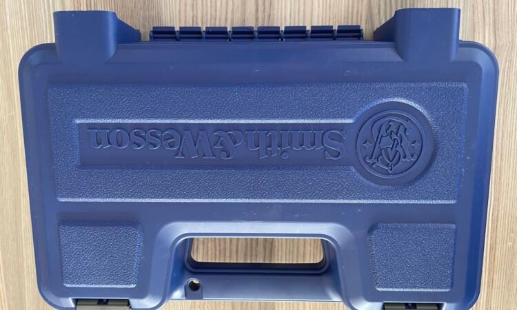 Satılık TABANCA – Smith & Wesson 5906 – 9mm (9x19mm) – Taşıma Ruhsatlı – Kars – İlan 14804 – Görsel 14805