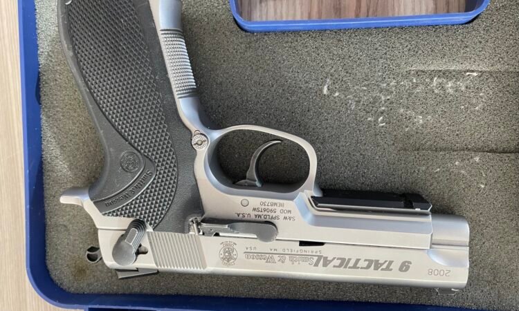 Satılık TABANCA – Smith & Wesson 5906 – 9mm (9x19mm) – Taşıma Ruhsatlı – Kars – İlan 14804 – Görsel 14810