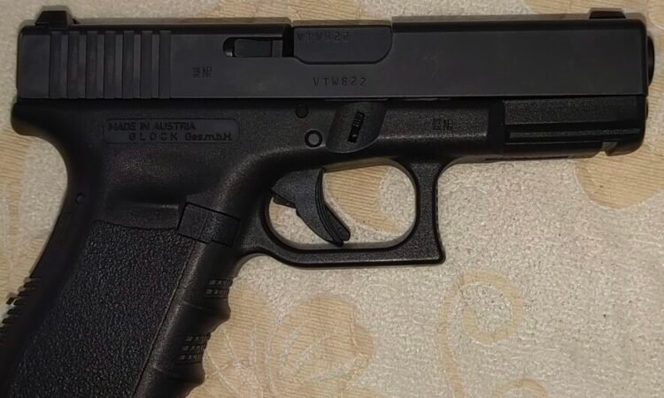 Satılık TABANCA – Glock 19 – 9mm (9x19mm) – Taşıma Ruhsatlı – Osmaniye – İlan 15290 – Görsel 15291