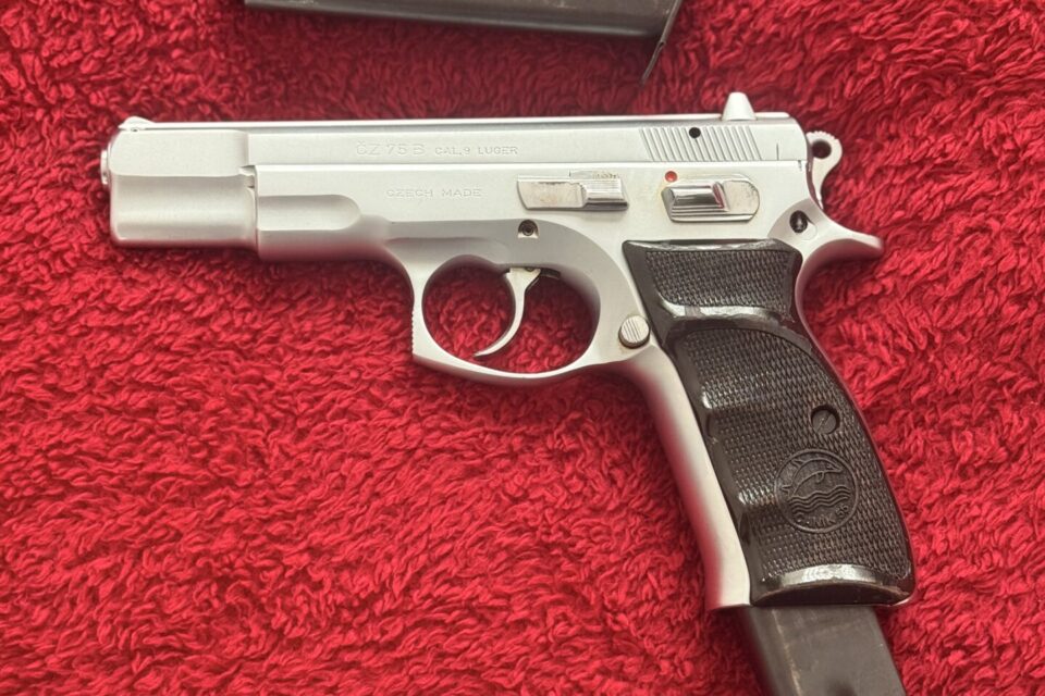 Satılık TABANCA – CZ 75 – 9mm (9x19mm) – Taşıma Ruhsatlı – Samsun – İlan 16113 – Görsel 16115