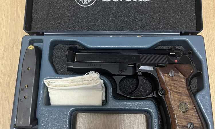 Satılık TABANCA – Beretta 92 – 9mm (9x19mm) – Bulundurma Ruhsatlı – İstanbul – İlan 14749 – Görsel 14754