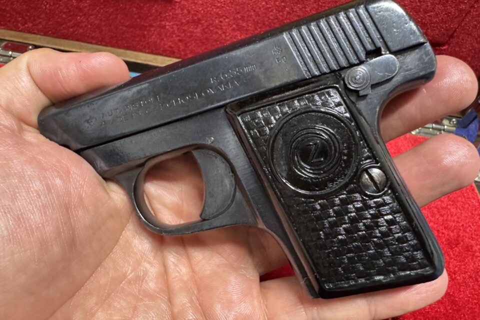 Satılık TABANCA – CZ Z – 6.35mm (.25 ACP) – Taşıma Ruhsatlı – Malatya – İlan 16085 – Görsel 16090