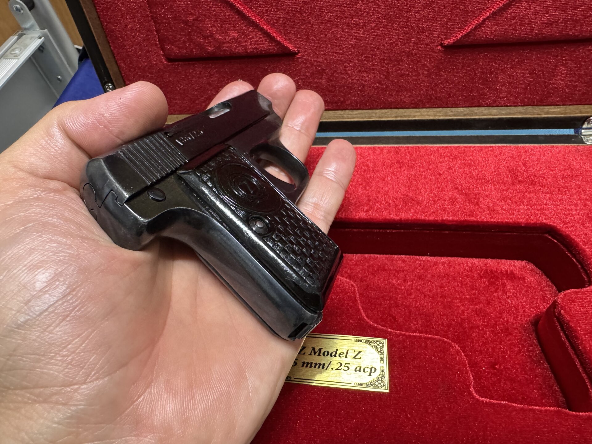 Satılık TABANCA – CZ Z – 6.35mm (.25 ACP) – Taşıma Ruhsatlı – Malatya – İlan 16085 – Görsel 16088