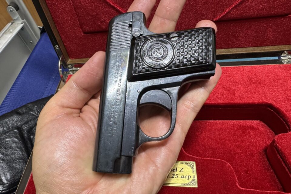 Satılık TABANCA – CZ Z – 6.35mm (.25 ACP) – Taşıma Ruhsatlı – Malatya – İlan 16085 – Görsel 16091