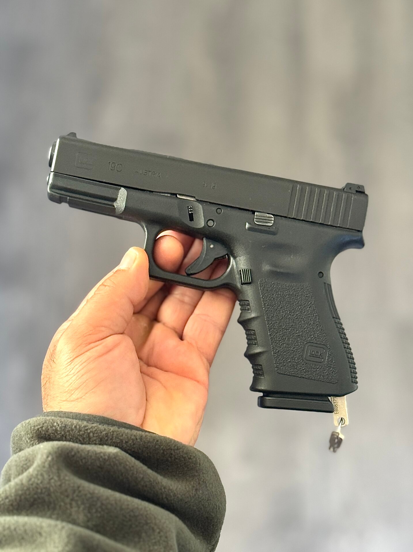 SIFIR “GLOCK 19C GEN3” {COMPANTASÖRLÜ VE ANAHTAR KİLİT SİSTEMLİ} - Silahilan.com