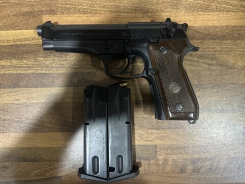 Satılık TABANCA – Beretta 92 – 9mm Browning Long – Bulundurma Ruhsatlı – İstanbul – İlan 15609 – Görsel 15611