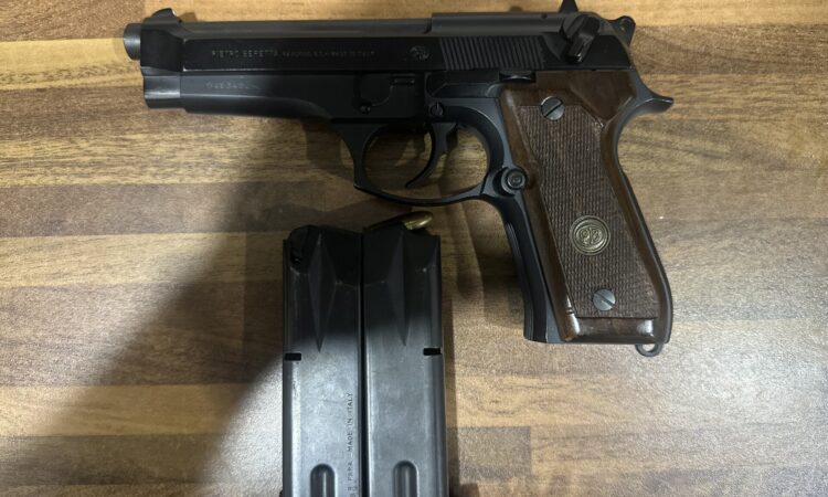 Satılık TABANCA – Beretta 92 – 9mm Browning Long – Bulundurma Ruhsatlı – İstanbul – İlan 15609 – Görsel 15611