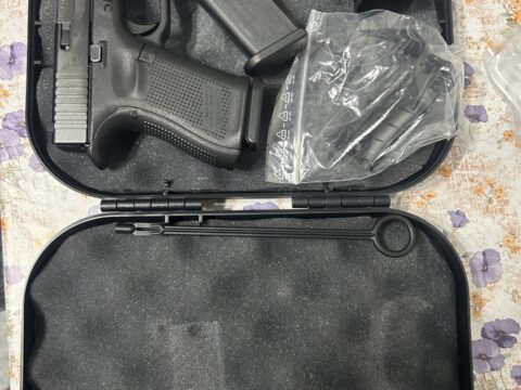 Satılık TABANCA – Glock 19 – 9mm (9x19mm) – Taşıma Ruhsatlı – Kars – İlan 15198 – Görsel 15200